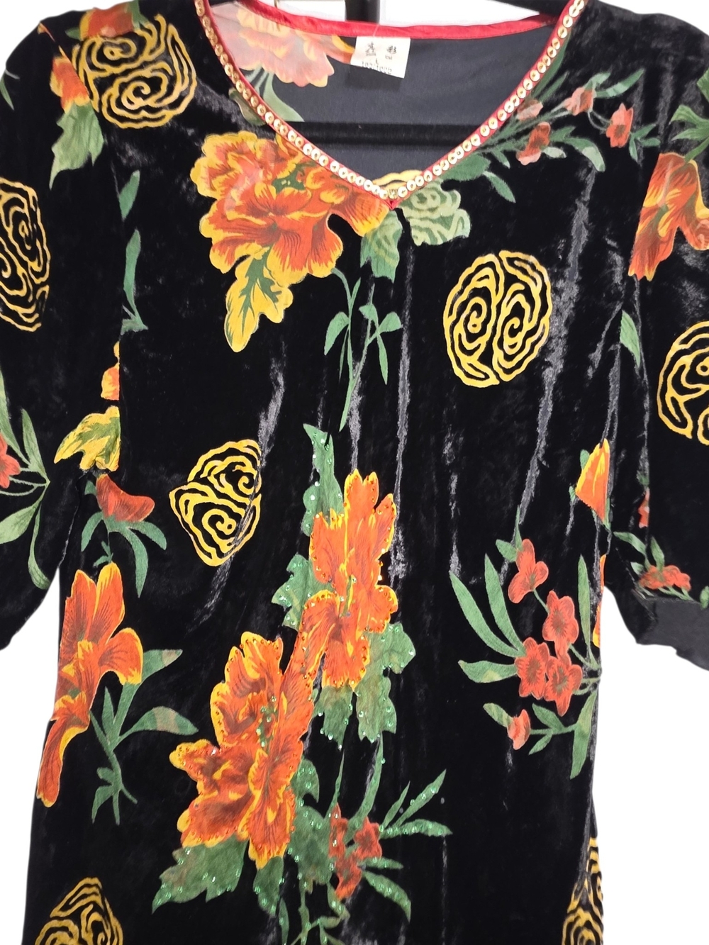 Zhen Cai Silk Velvet Burnout Floral Tunic Top Sz L Beaded Boho Artsy 3/4 Sleeves - Picture 3 of 10